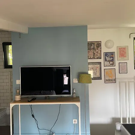 De 35 M2 * Les Lilas